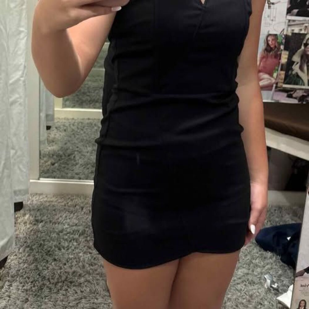Hot & Delicious Black Strapless Mini Dress Size M Cocktail Homecoming